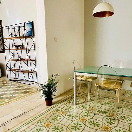 Deluxe One Bedroom Apartment 10 Meters From Valletta Center Esterno foto